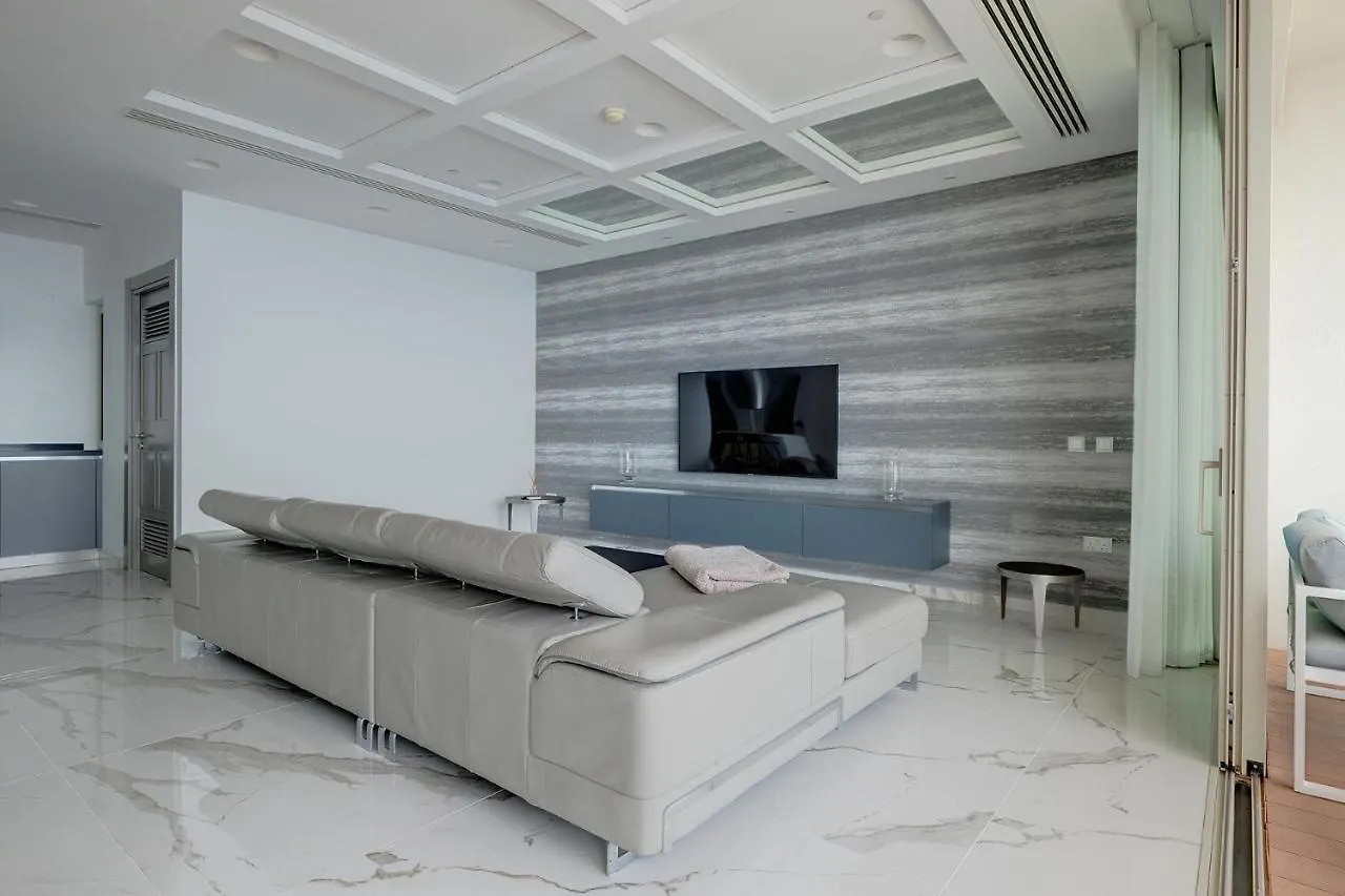 Super Luxury Apartment In Tigne Point, Amazing Sea Views Sliema Malta