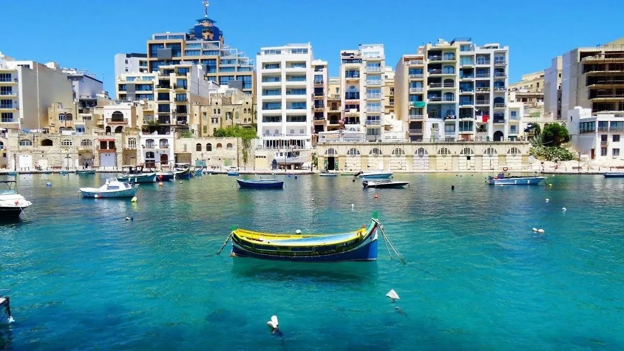 Super Luxury Apartment In Tigne Point, Amazing Sea Views Sliema