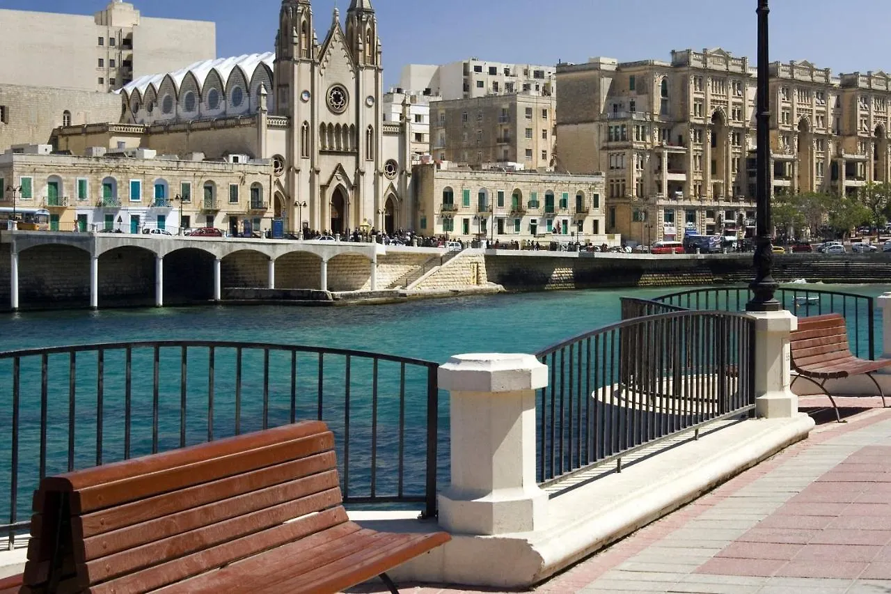 Super Luxury Apartment In Tigne Point, Amazing Sea Views Sliema